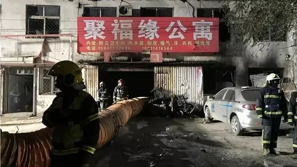 問題電纜層出不窮,電氣火災(zāi)觸目驚心,行業(yè)整治路在何方! 問題電纜層出不窮,電氣火災(zāi)觸目驚心,行業(yè)整治路在何方!